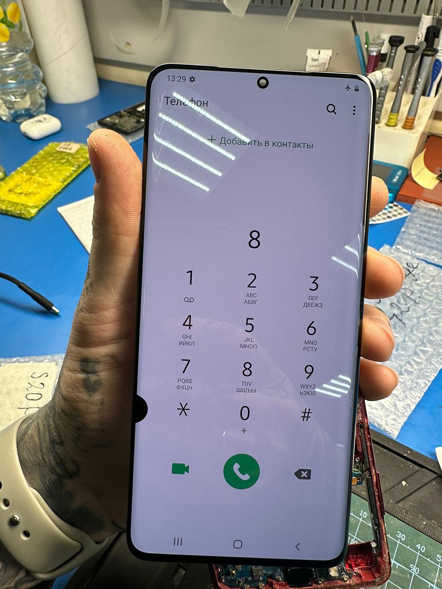 Дисплей для Samsung Galaxy S20 Plus (G985) оригинал переклей (небольшой дефект)